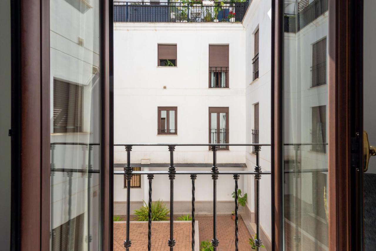 First Floor Near Macarena Church Seville Ngoại thất bức ảnh